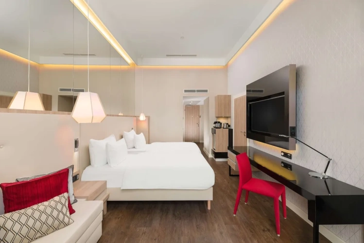 Premium Double room with city view