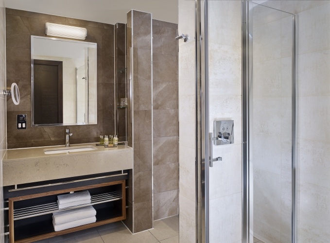DoubleTree by Hilton London - West End photo 13