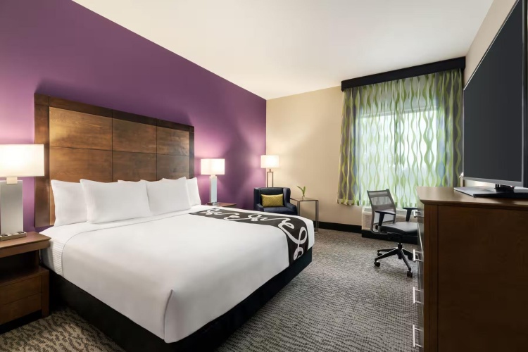 Deluxe Accessible Double room