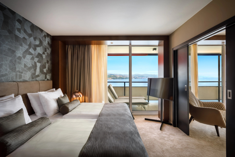 Hotel Ambasador