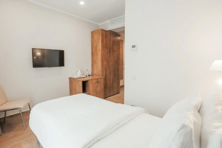 Standard Building 2 Single room with balcony and with park view