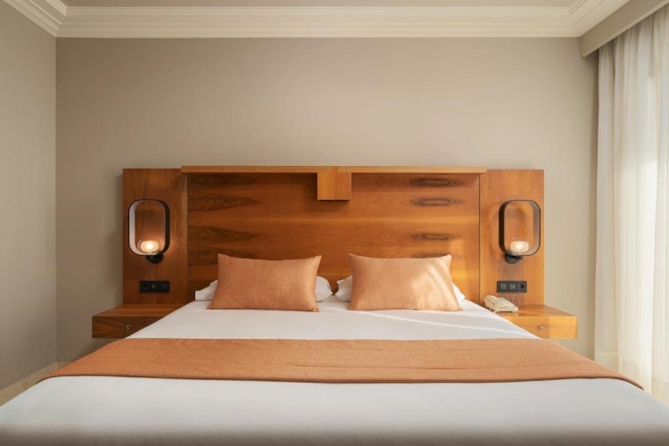 Supreme Double room with pool view