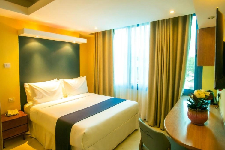Parrot Hotel Arusha