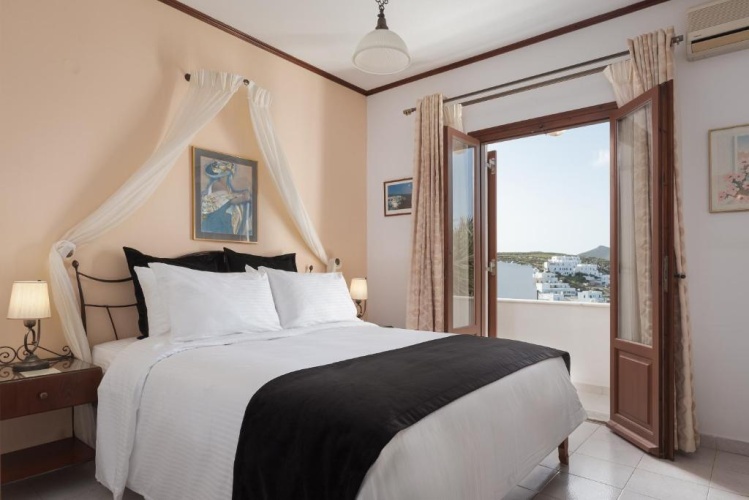 Apartment with sea view