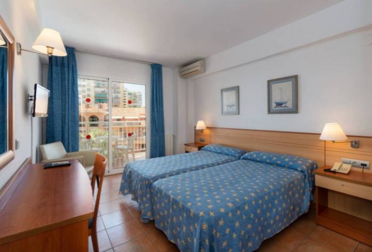 Med Twin room