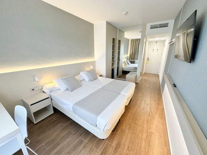 Eix Platja Daurada Hotel & Spa