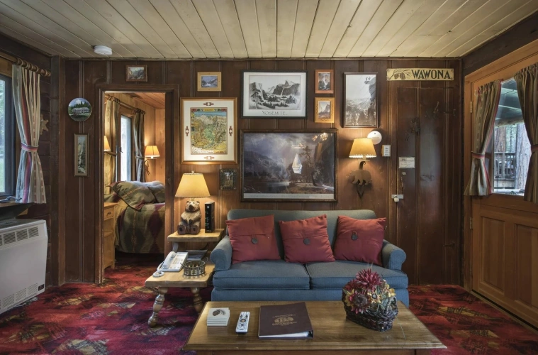 1 Bedroom Bronze Home
