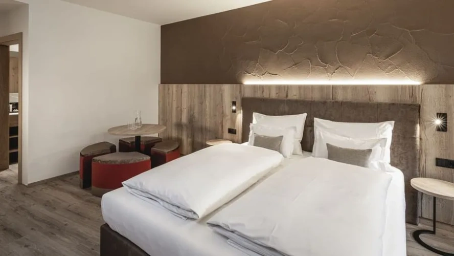 Deluxe Plus Quadruple Suite