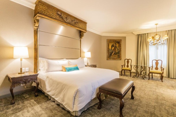 Master Double Suite