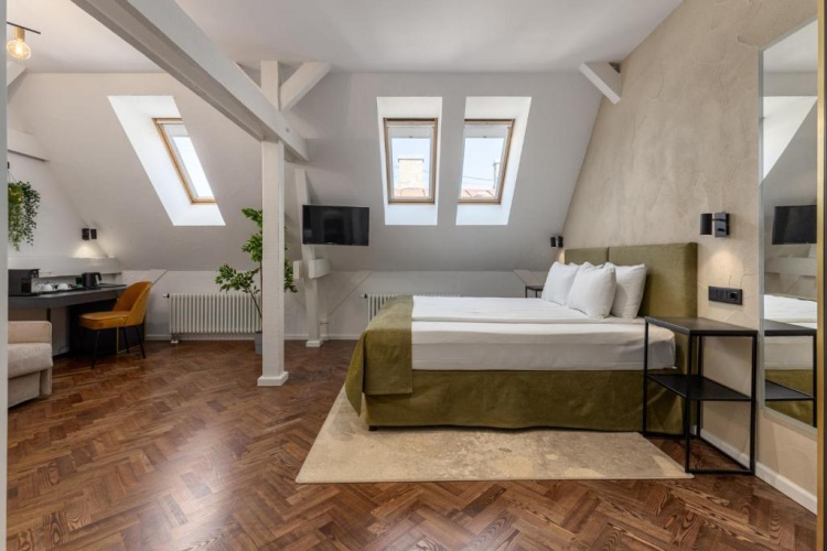 Junior Suite