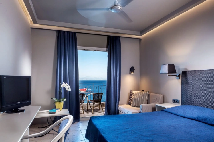 Double room with sea view
