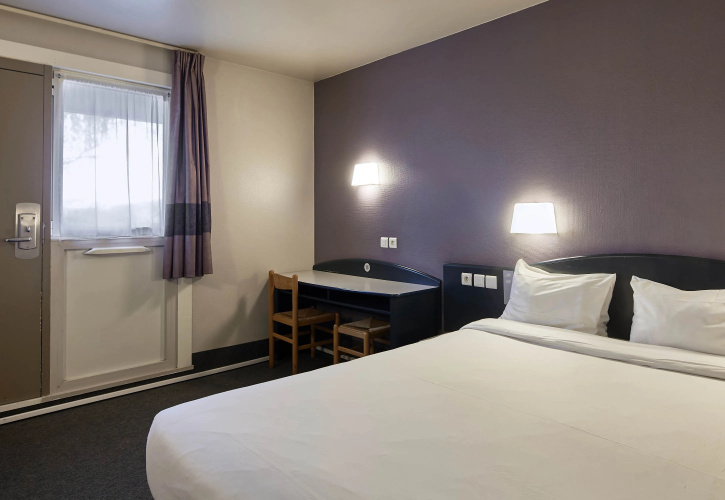 B&B Hotel Saclay