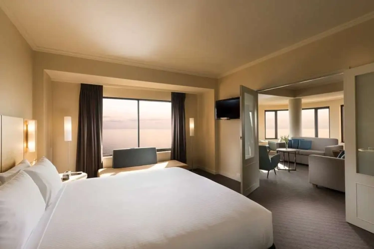 Stamford Double Suite with ocean view