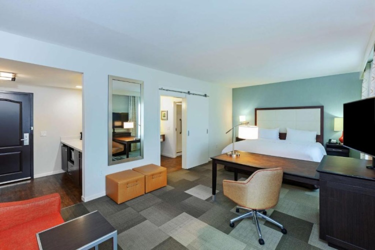 Accessible Double Studio