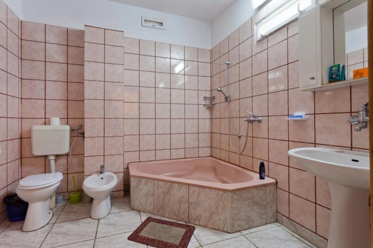Hostel Miramont