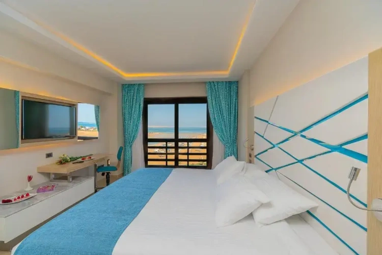Gravity Double Suite Sea View