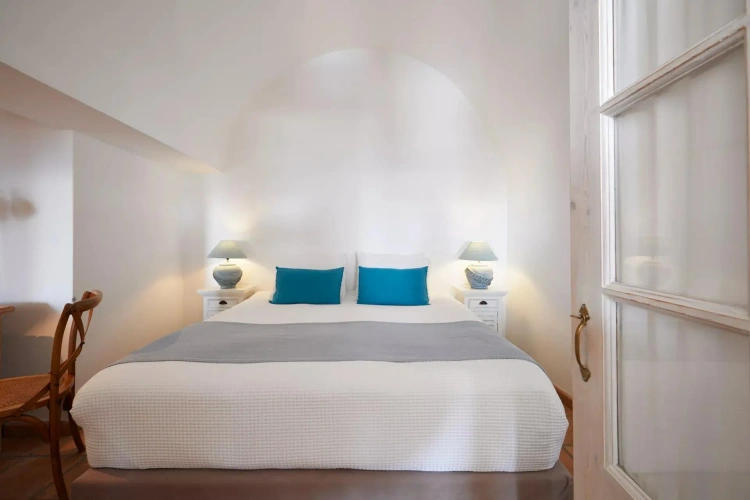 Honeymoon with Jacuzzi Double Suite
