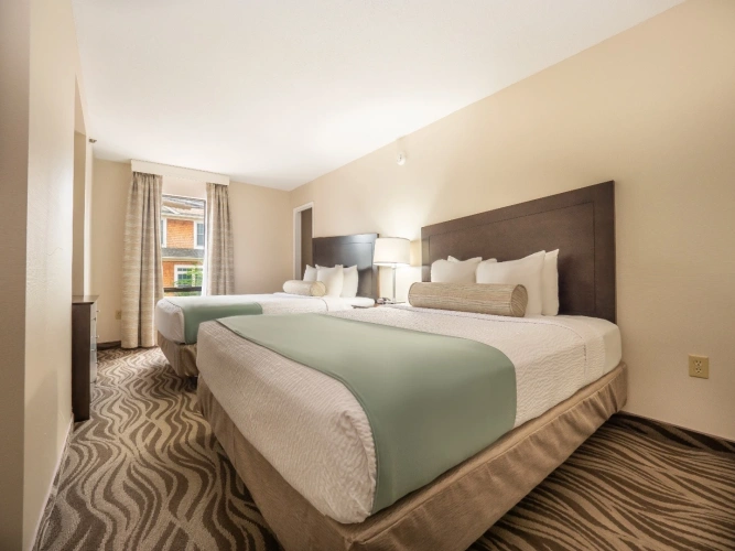 2 Bedrooms Suite
