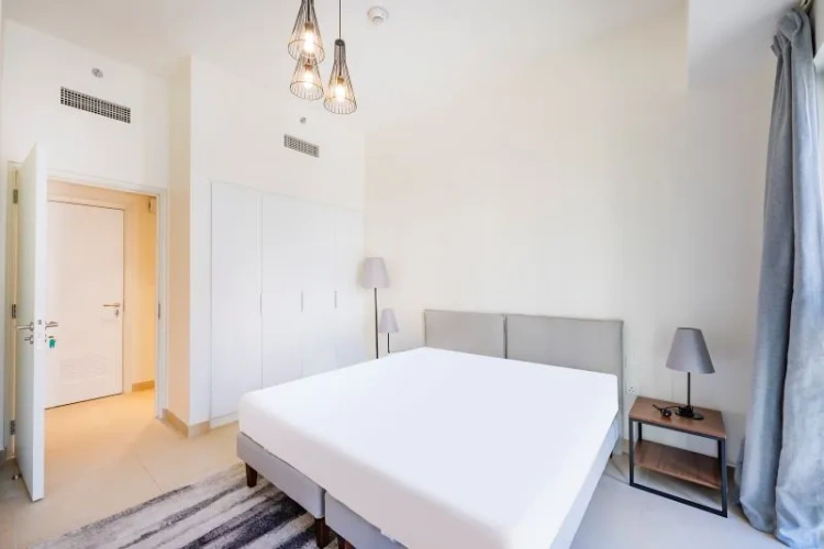 2 Bedrooms Quadruple Apartment