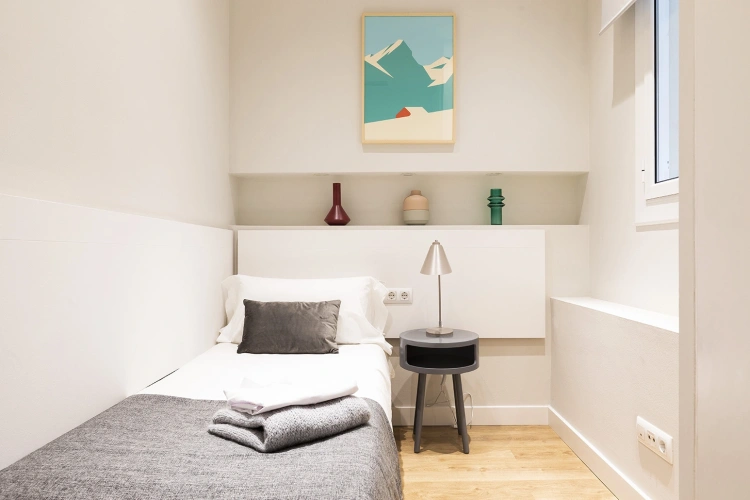 Elegant Quintuple Apartment