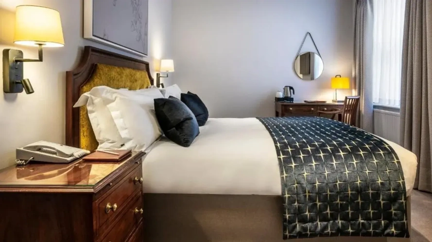 Chelsea Super Double room