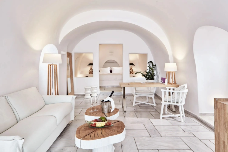 Charisma Cave Double Suite with Caldera view