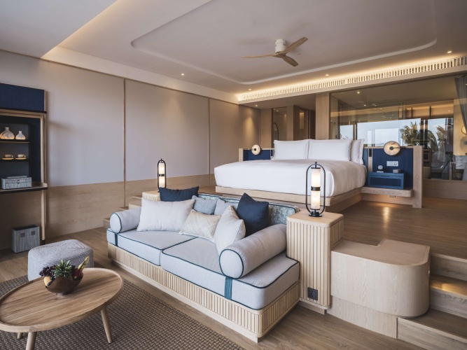 Deluxe Double Suite with sea view