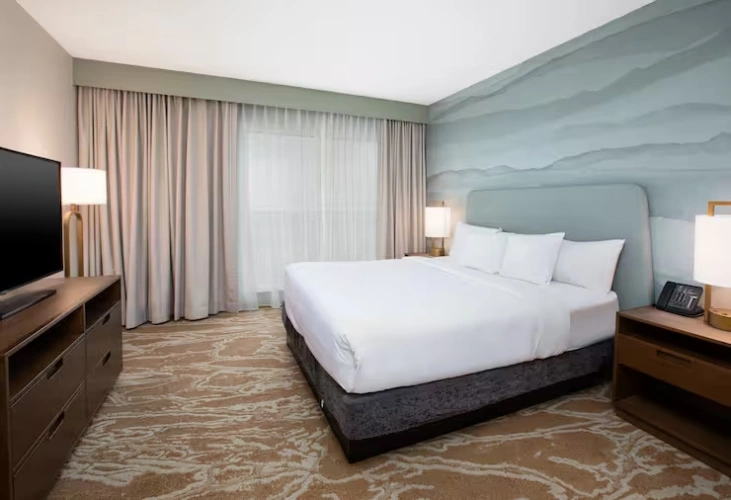 Mobility/Hearing Double Accessible Suite