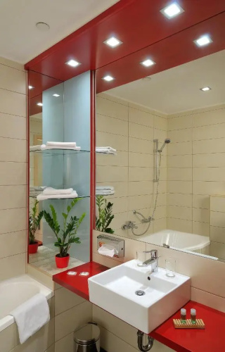 Promenade City Hotel photo 18