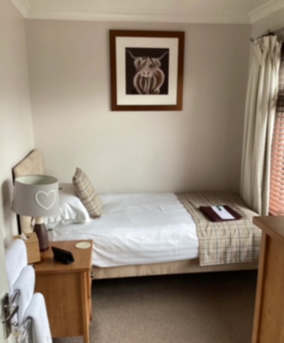 3 Bedrooms Family room