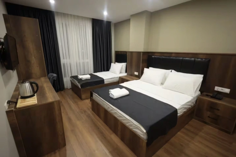 2 Bedrooms Suite with city view