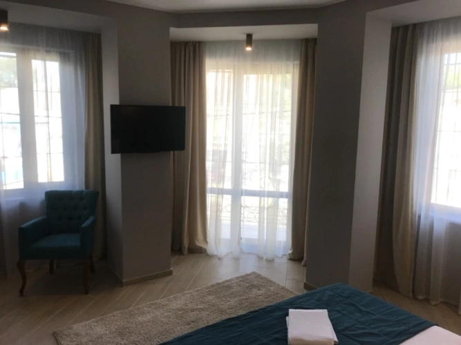 Double Suite