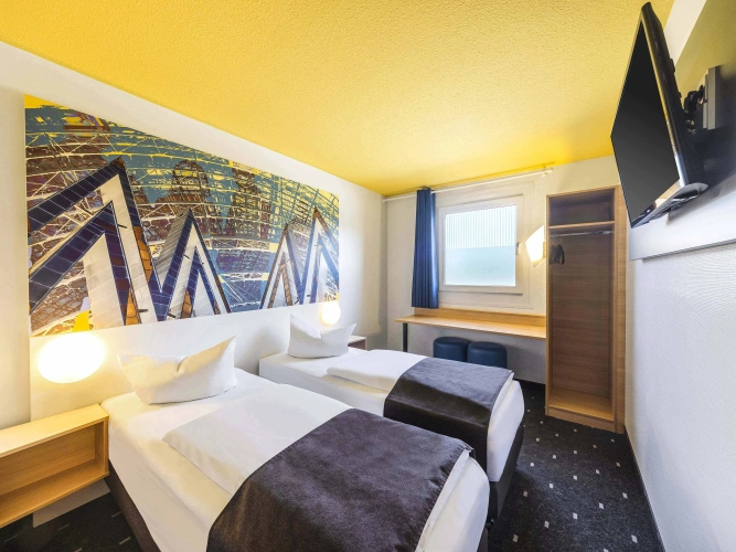 Twin room
