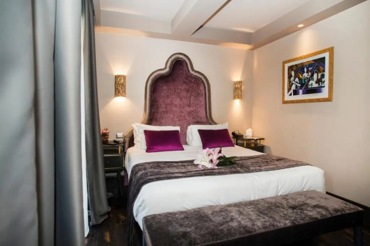 HT6 Hotel