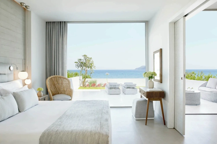 Deluxe Private Garden Junior Suite with sea view