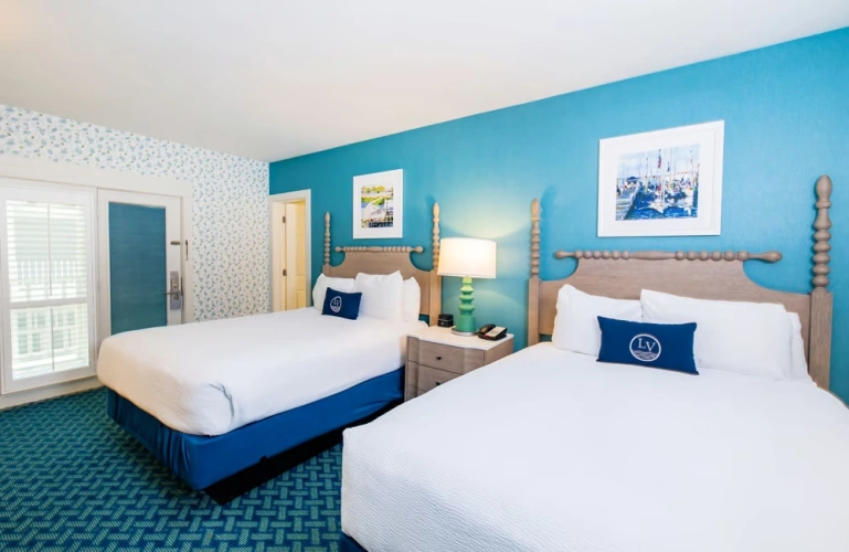 Atrium Twin room