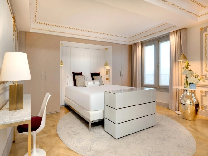 Bowmann Penthouse Double Suite