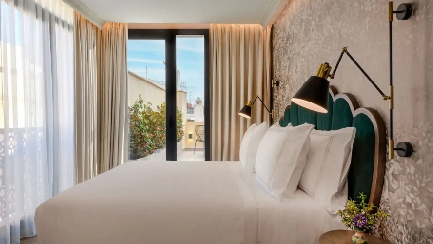 Double Suite with view