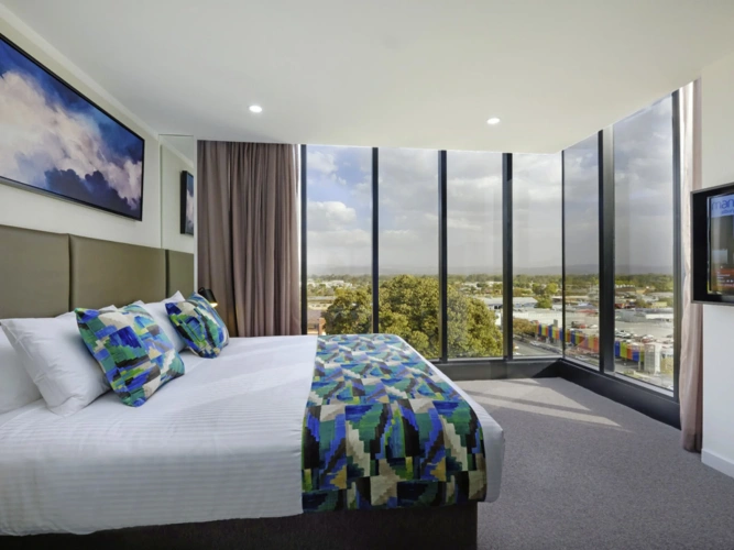 Double Suite