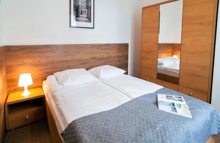 Standard Double Suite