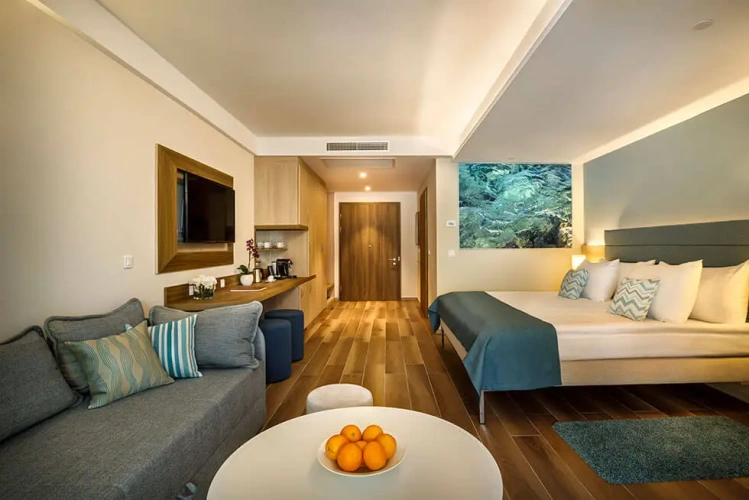 Triple Suite