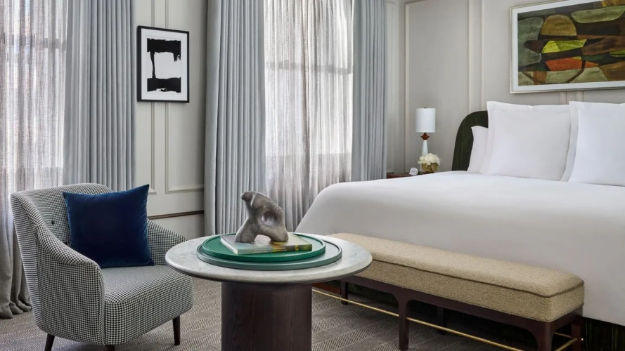 Superior Double room with city view