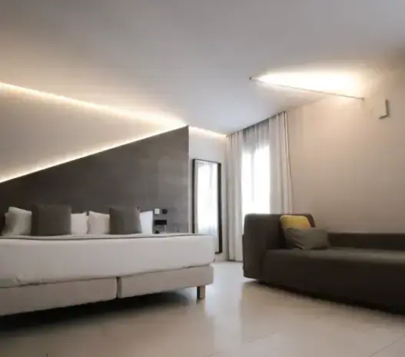Interior Double room