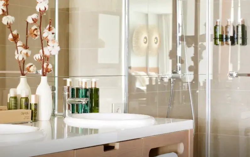 The Level Cala Galdana Twin Suite with sea view