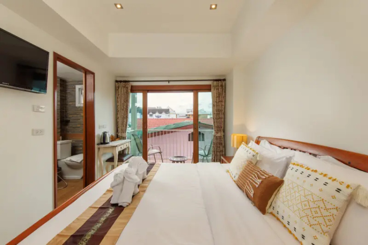 Standard Double room with balcony