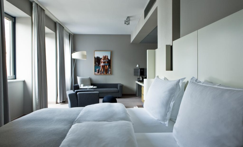 Double Suite