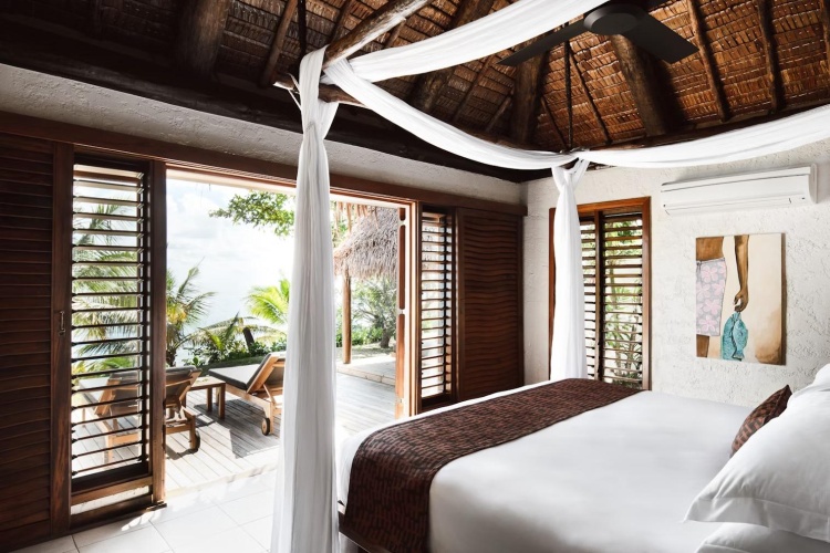 Pool Villa beachfront