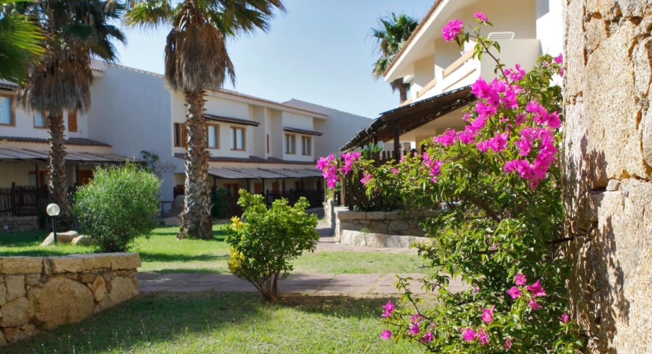 Club Esse Posada Beach Resort photo 9