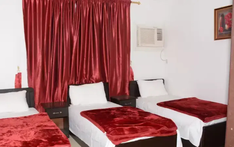 2 Bedrooms Apartment