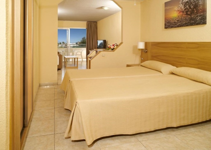 Comfort Twin Studio with balcony